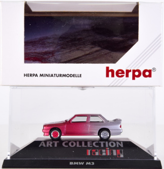 Herpa 045049 (1:87) – BMW M3 „Racing“ - Art Collection 
