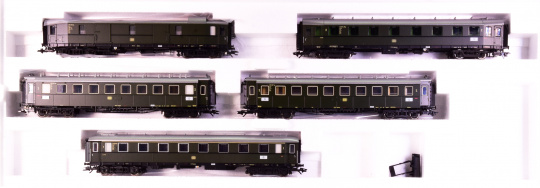 Märklin 42259 – 5-teiliges Schnellzugwagen-Set der DB 