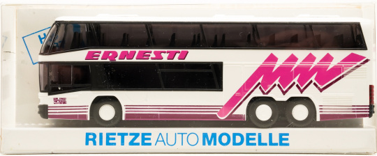 Rietze 60200 (1:87) – Neoplan Skyliner Reisebus, Ernesti 