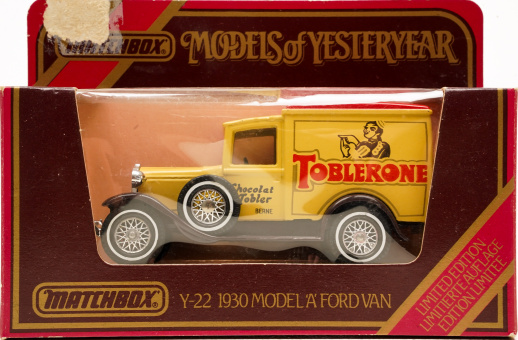 Matchbox Y-22 – Model A Ford Van, Toblerone, 1930 