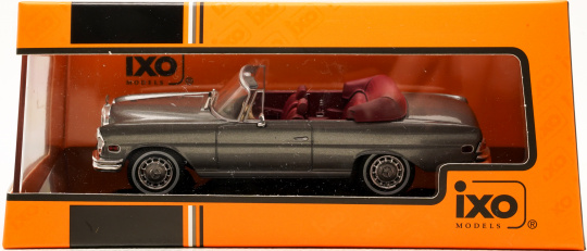 IXO Models CLC457N.22 (1:43) – Mercedes-Benz 280 SE Hochkühler, 1969 