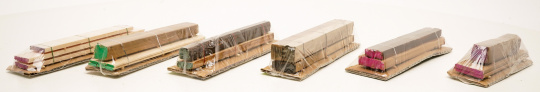 Ladegut (H0) – 6er Set Holzstapel, Echtholz 