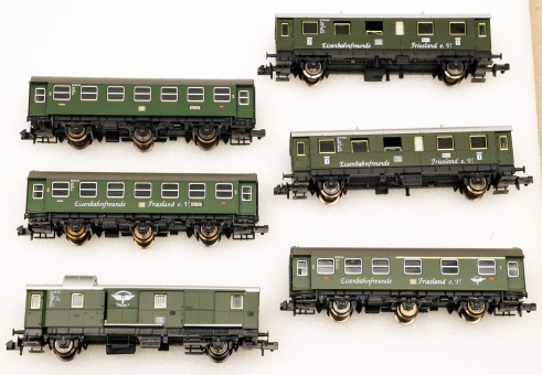 Fleischmann (N) – 6-teiliges Personenwagen-Set der DB, Eisenbahnfreunde Friesland e.V. 