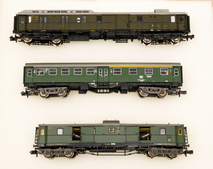 Fleischmann (N) – 3-teiliges Personenwagen-Set der DB und DRG 