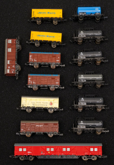 Roco (N) – 14-teiliges Güterwagen-Set der DB 
