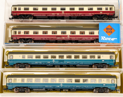 Roco 24243 (N) – 4-teiliges Schnellzugwagen-Set der DB 