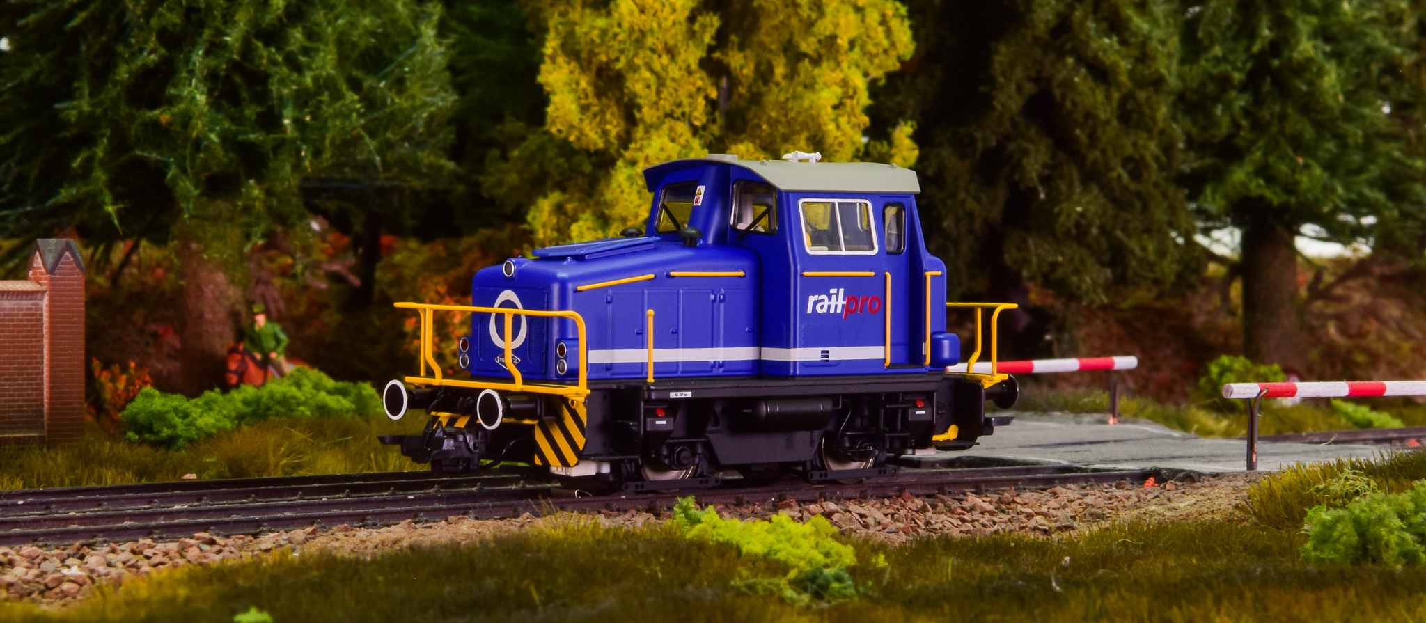 Banner N10028